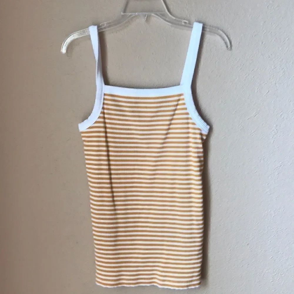 ❤️Old Navy Tank